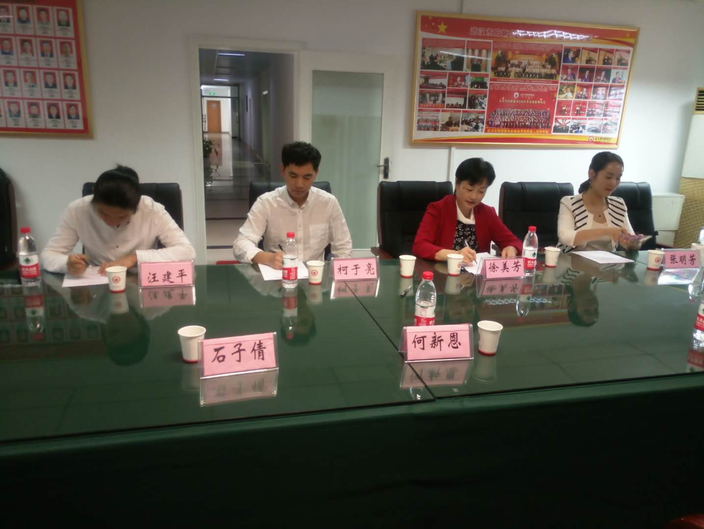 “叙乡情、谋发展”阳新县木港镇领导拜访武汉市阳新商...