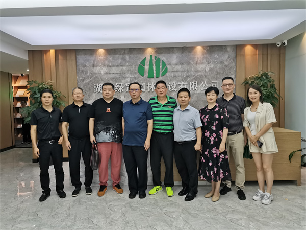 武汉市黄石商会秘书处领导走访考察武汉市阳新商会常务...